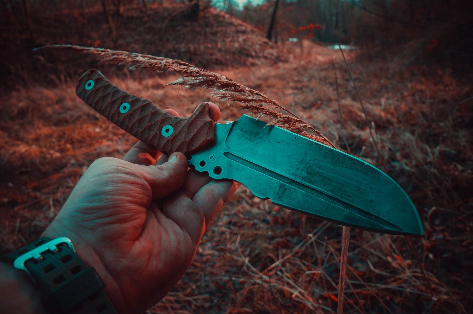 Survival und Outdoor Messer im Einsatz