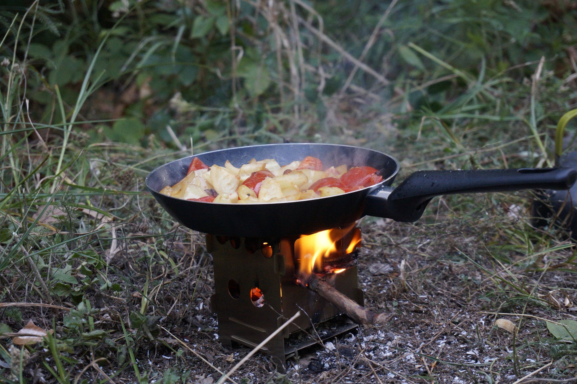 Kochen mit dem Bushbox XL Profi-Set