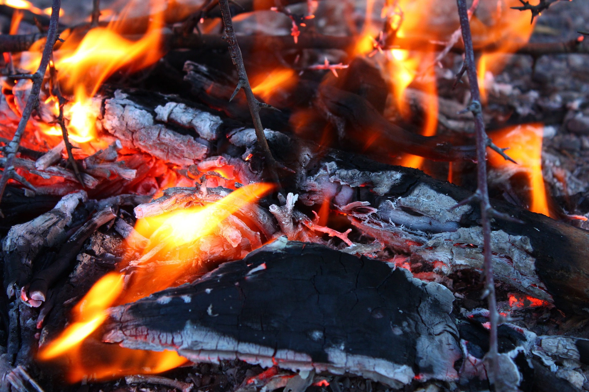 Feuerstahl – einfach Feuer machen