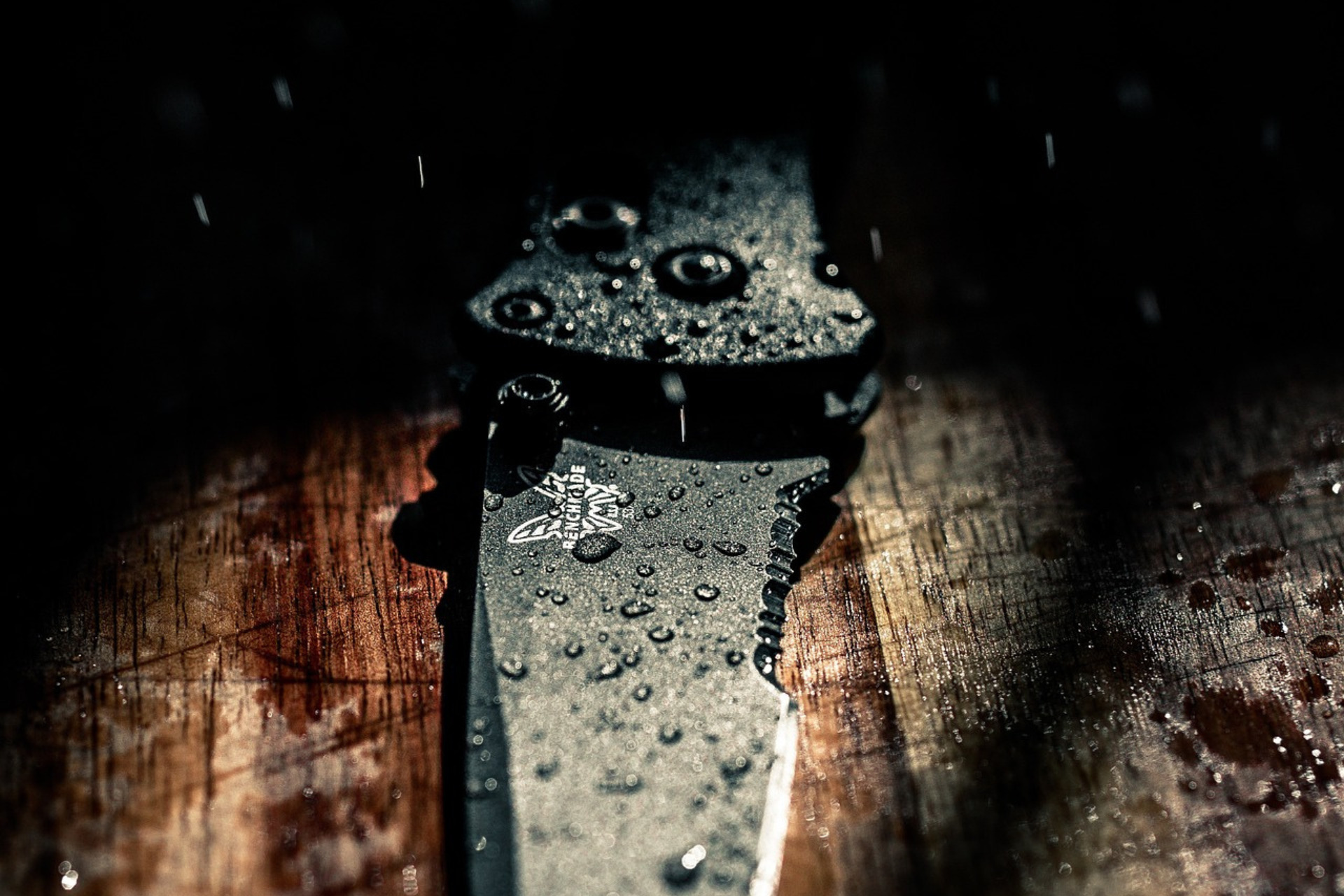 Leichtgewichtiges EDC Messer – Benchmade Bugout